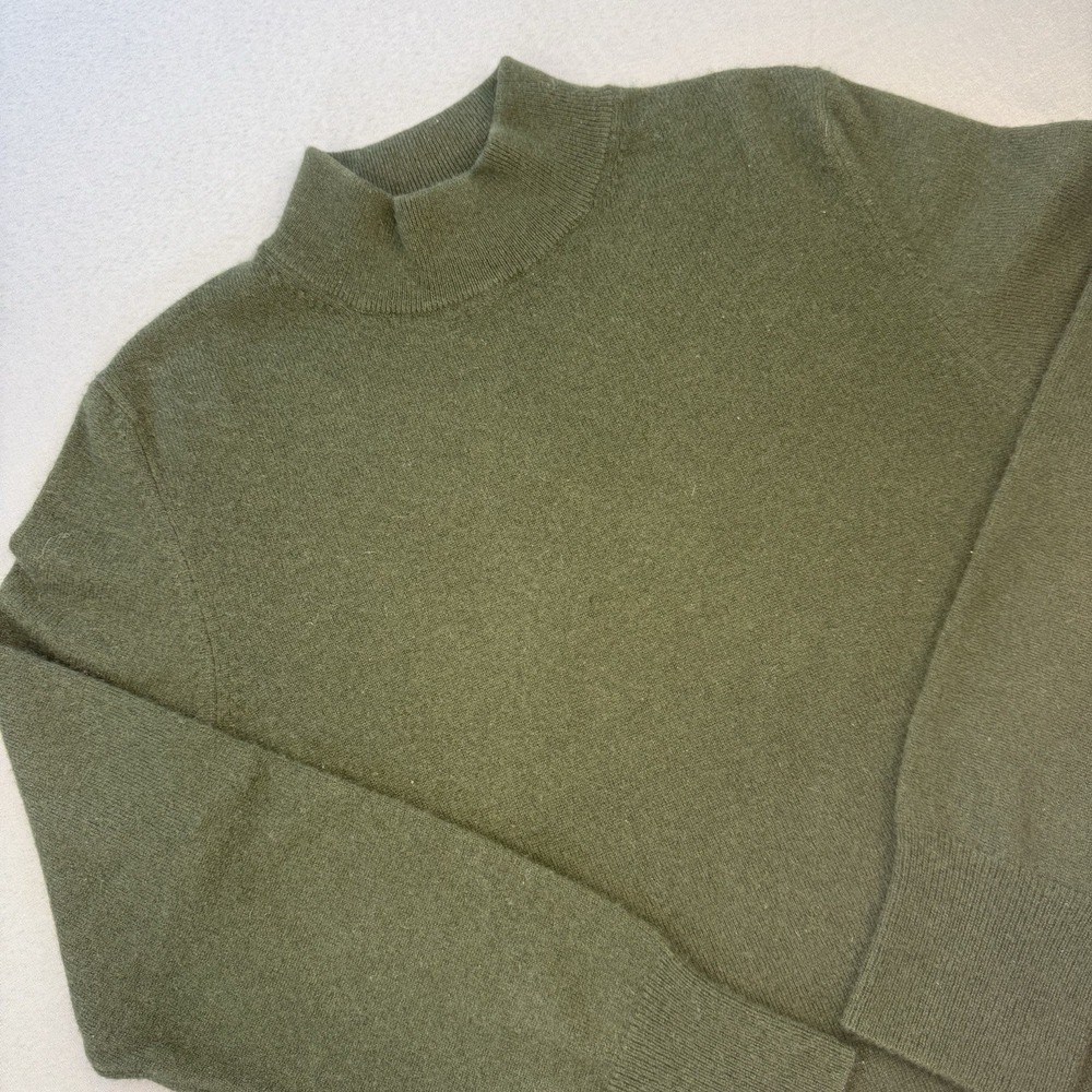 100% Cashmere Prive Green Mock Neck Pullover Sweater Large